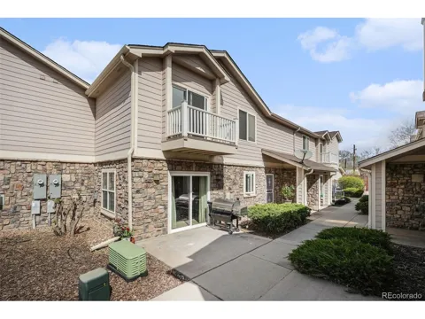 1565 Roseanna Drive