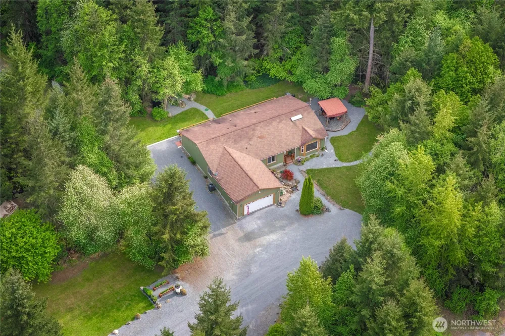 5202 383rd Street E Eatonville, WA 98328