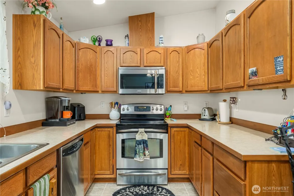 5202 383rd Street E Eatonville, WA 98328