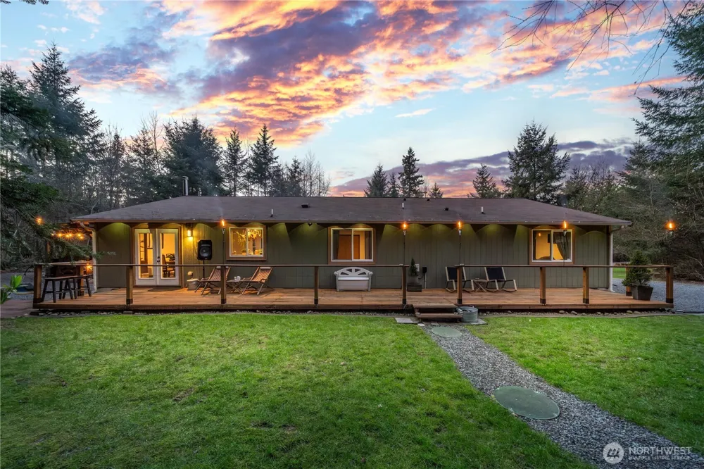 5202 383rd Street E Eatonville, WA 98328