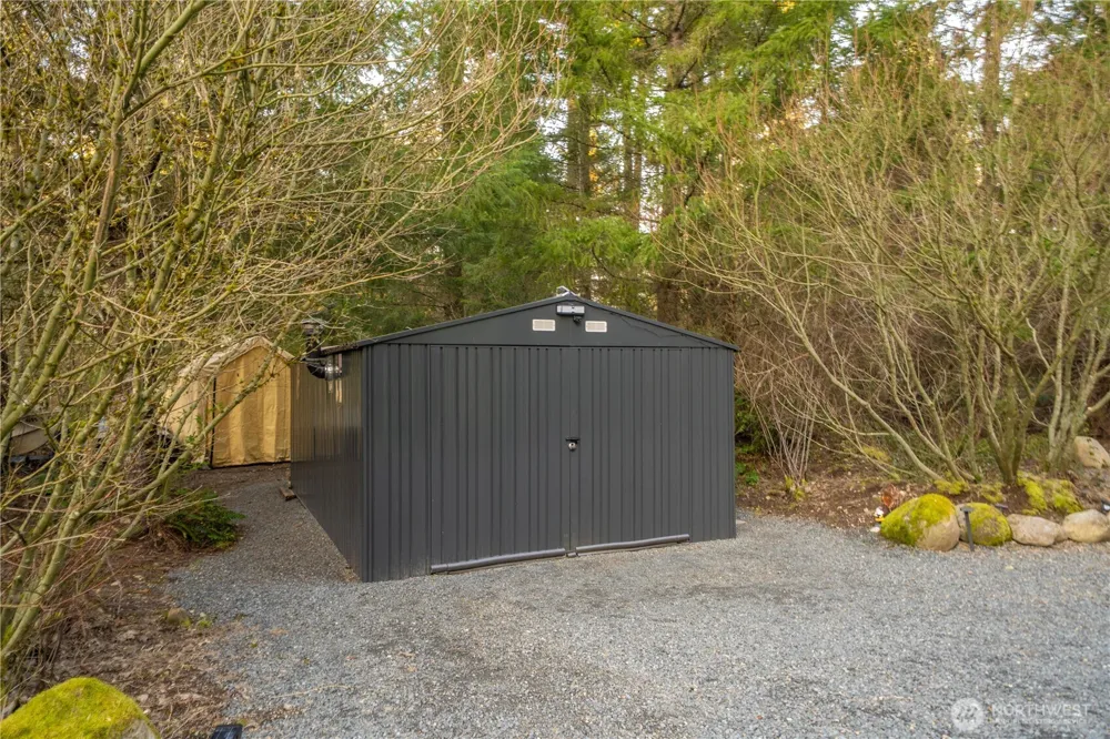 5202 383rd Street E Eatonville, WA 98328