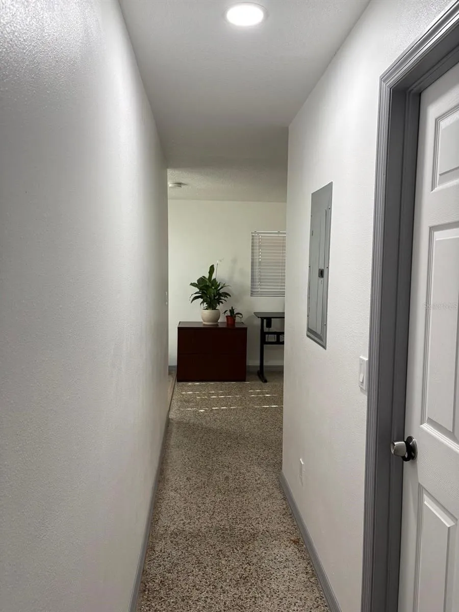 342 CAMPUS VIEW DRIVE Orlando, FL 32810