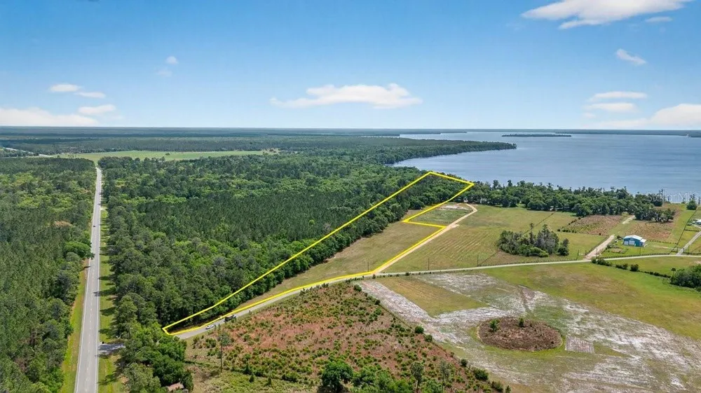 14949 W HIGHWAY 100 Bunnell, FL 32110