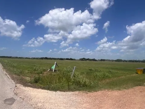 1 Tract 2 Svoboda Road