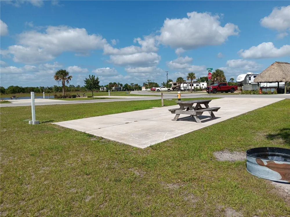 16950 COUNTY ROAD 630 E #107 Lake Wales, FL 33898