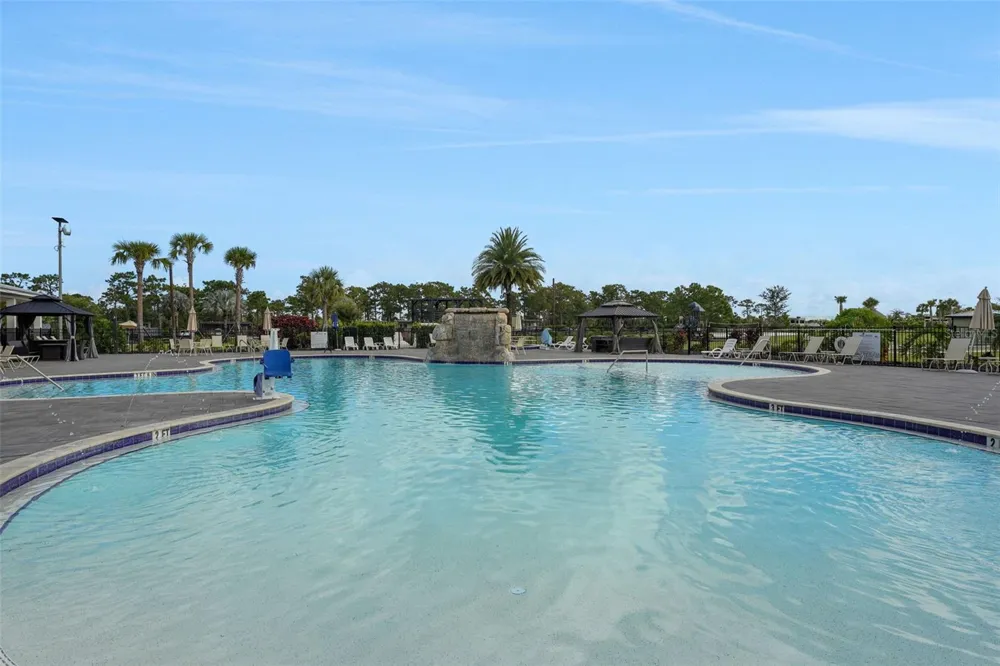 16950 COUNTY ROAD 630 E #107 Lake Wales, FL 33898