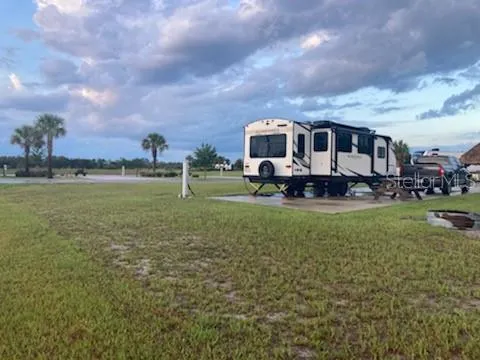 16950 COUNTY ROAD 630 E #107 Lake Wales, FL 33898