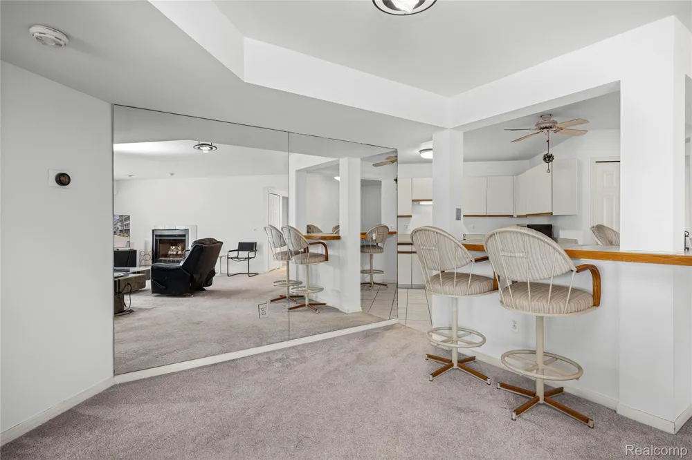 3565 Port Cove Drive #69 Waterford Charter Township, MI 48328
