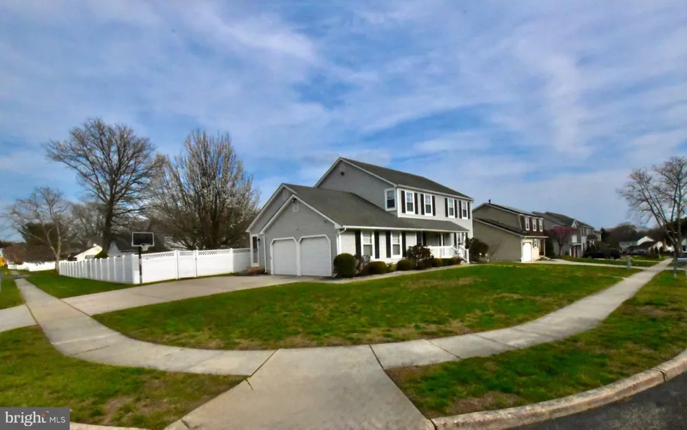 44 BROOKLINE Laurel Springs, NJ 08021