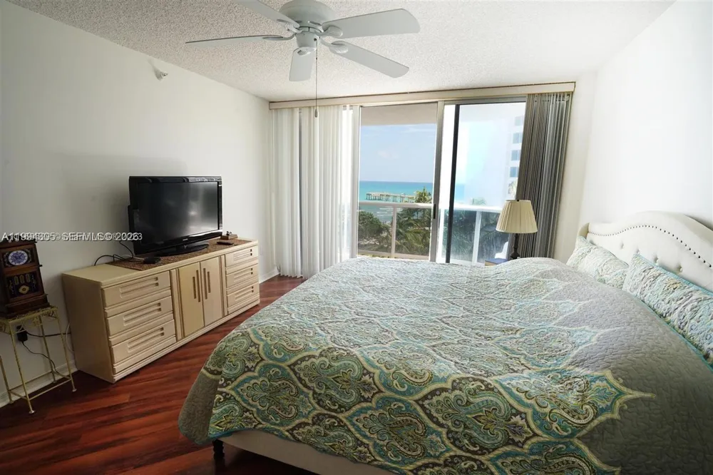 16711 Collins Ave #601 Sunny Isles Beach, FL 33160
