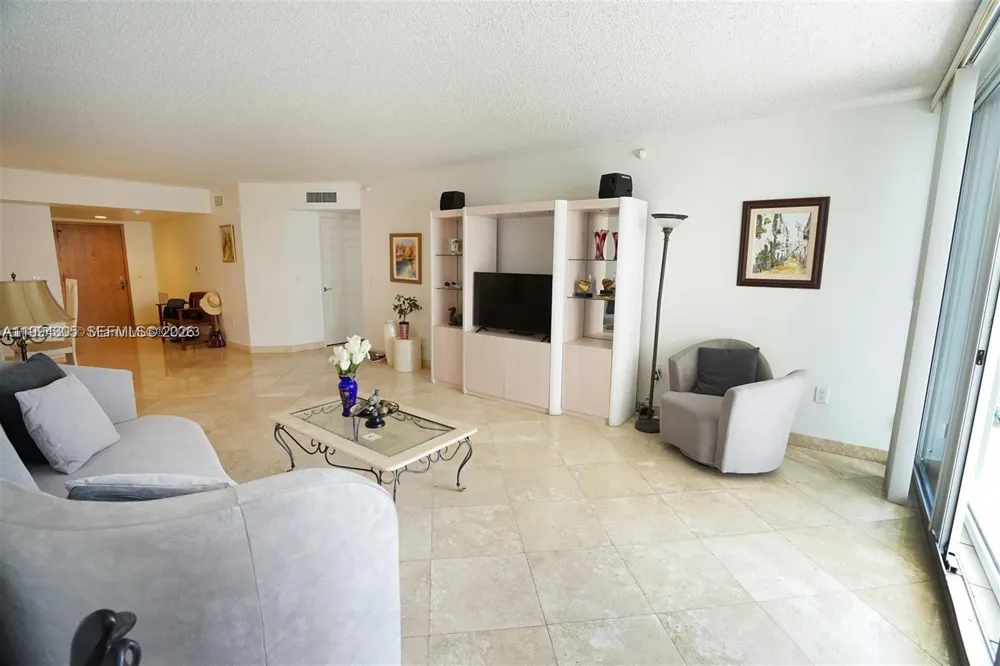 16711 Collins Ave #601 Sunny Isles Beach, FL 33160