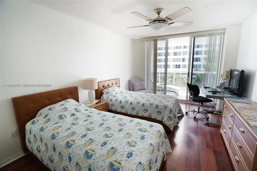 16711 Collins Ave #601 Sunny Isles Beach, FL 33160