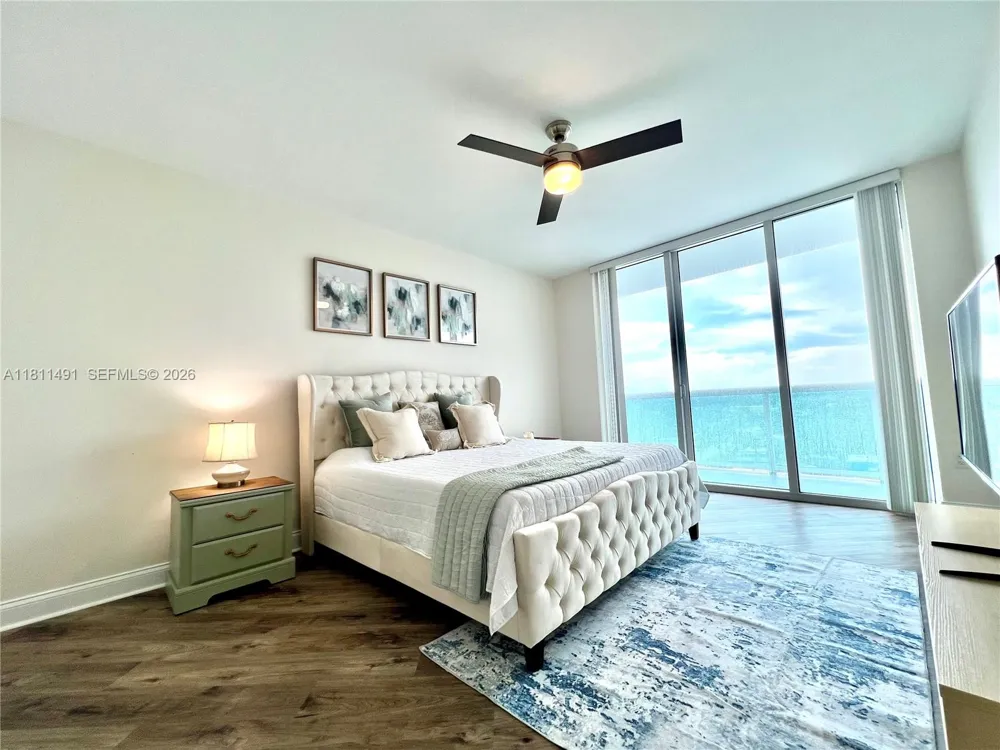 231 Riverside Dr #1210 Daytona, FL 32117