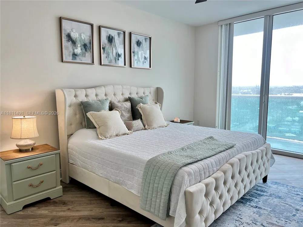 231 Riverside Dr #1210 Daytona, FL 32117