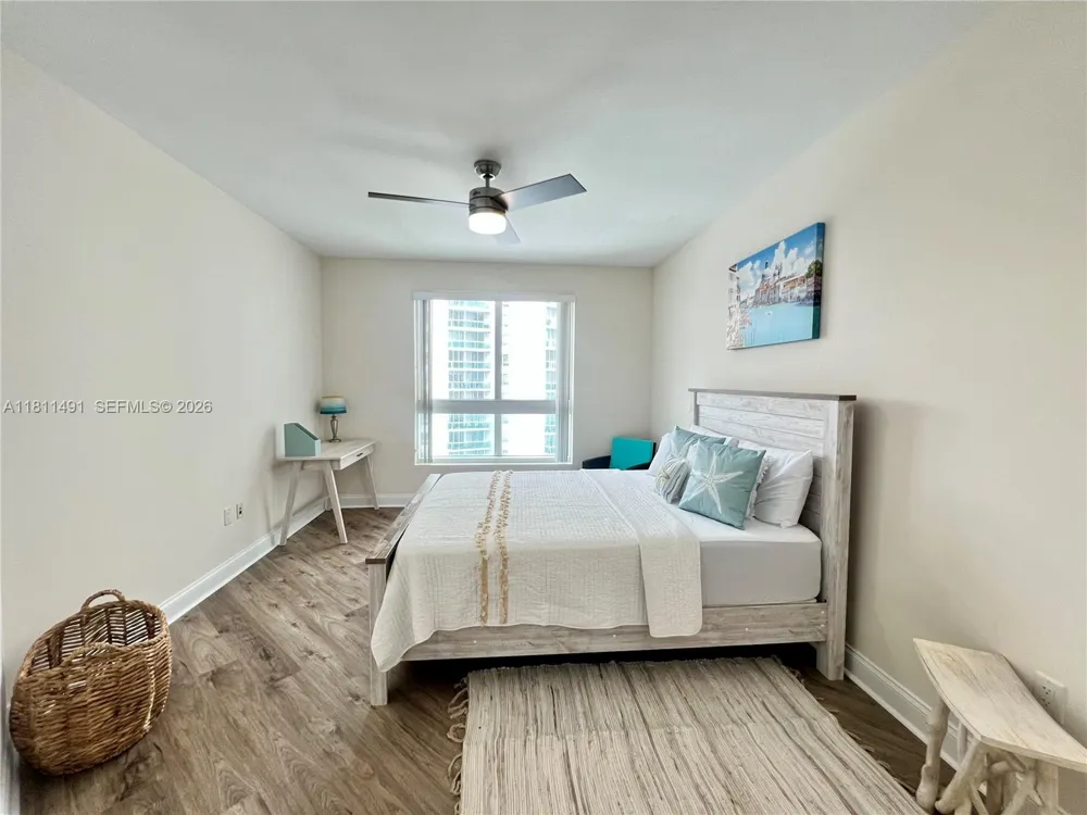 231 Riverside Dr #1210 Daytona, FL 32117