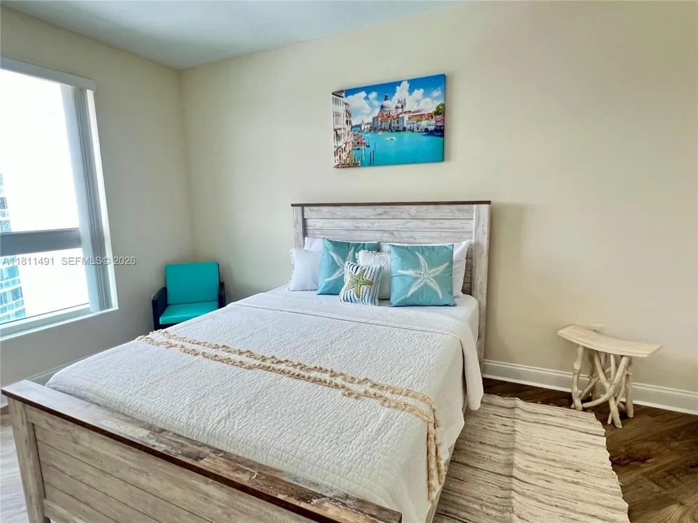 231 Riverside Dr #1210 Daytona, FL 32117