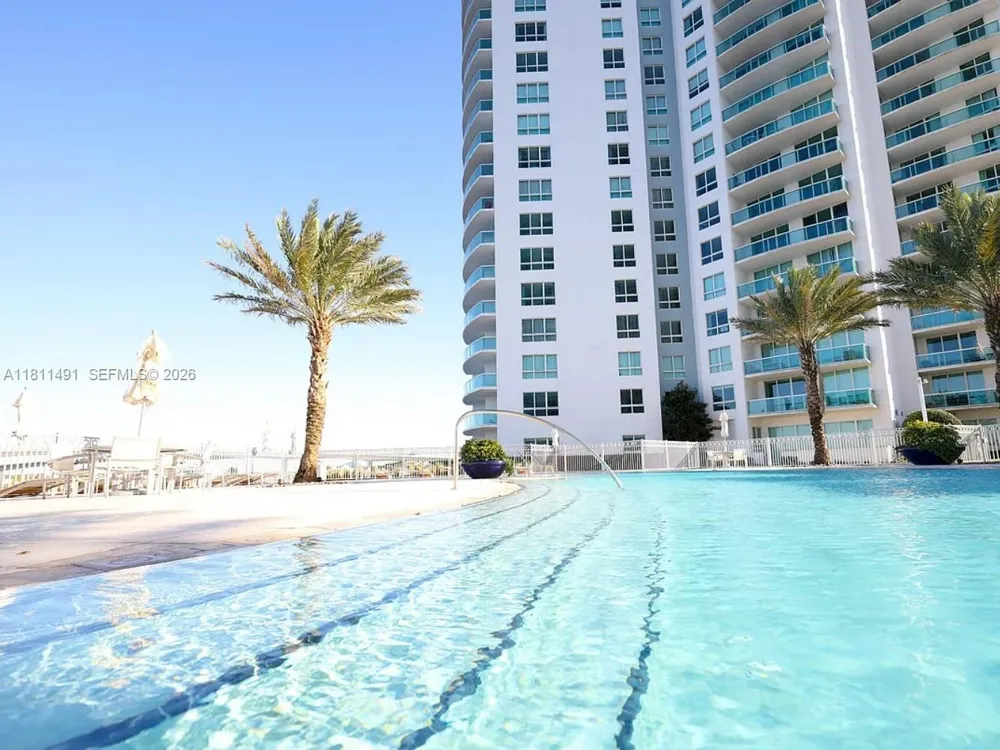 231 Riverside Dr #1210 Daytona, FL 32117