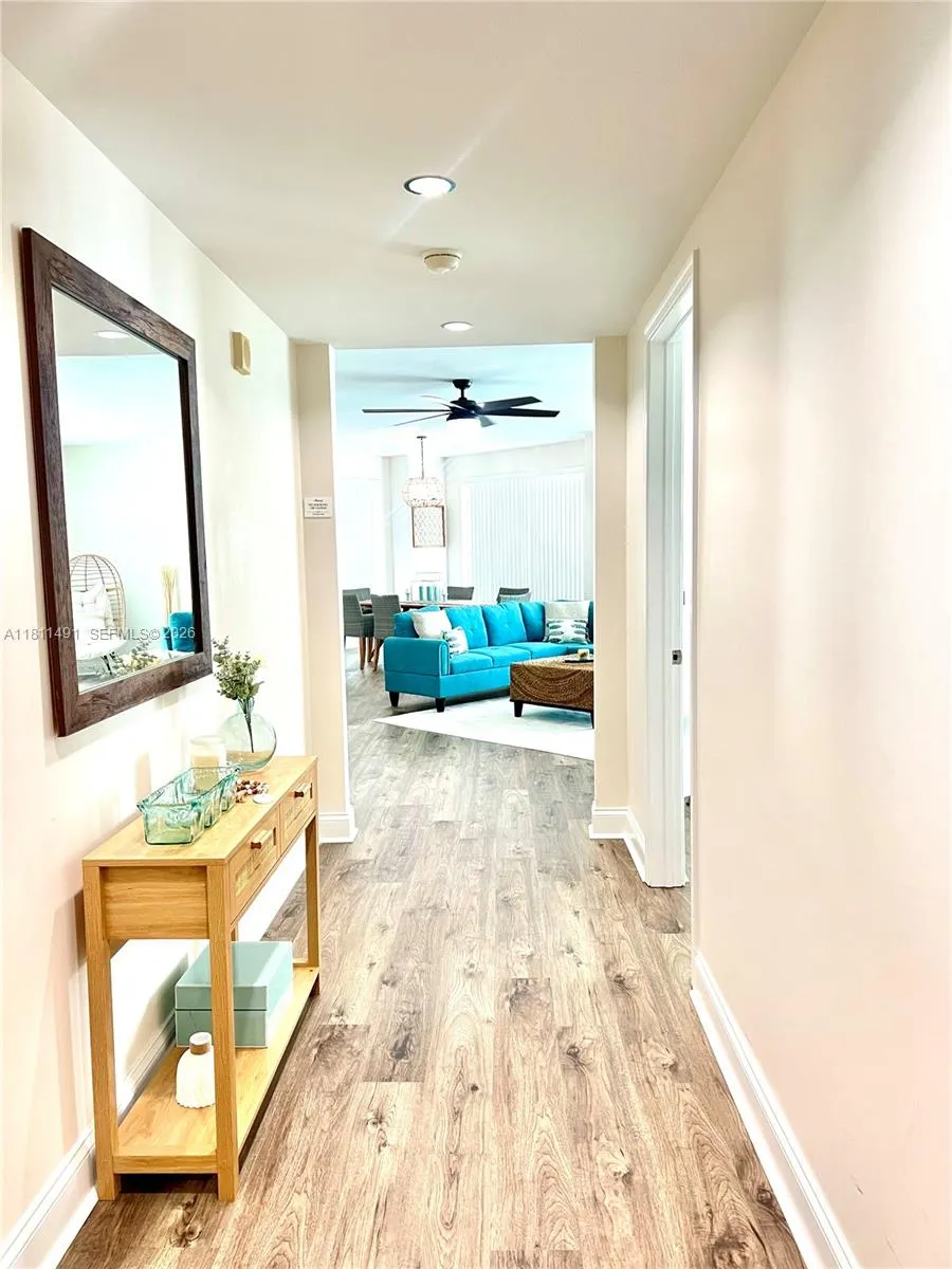231 Riverside Dr #1210 Daytona, FL 32117