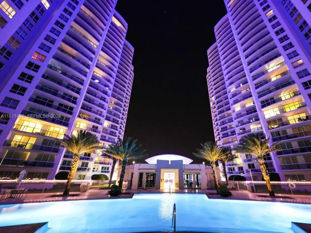 231 Riverside Dr #1210 Daytona, FL 32117