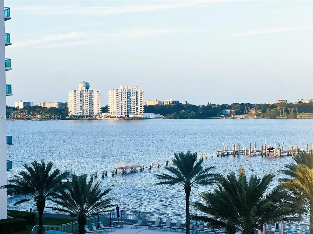 231 Riverside Dr #1210 Daytona, FL 32117