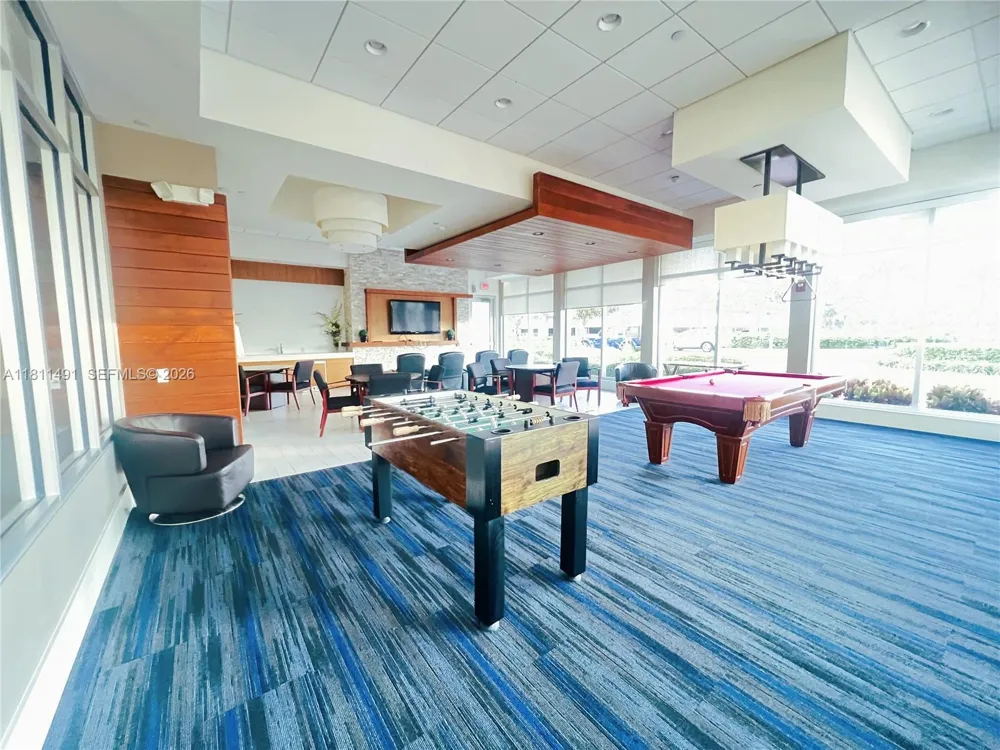 231 Riverside Dr #1210 Daytona, FL 32117