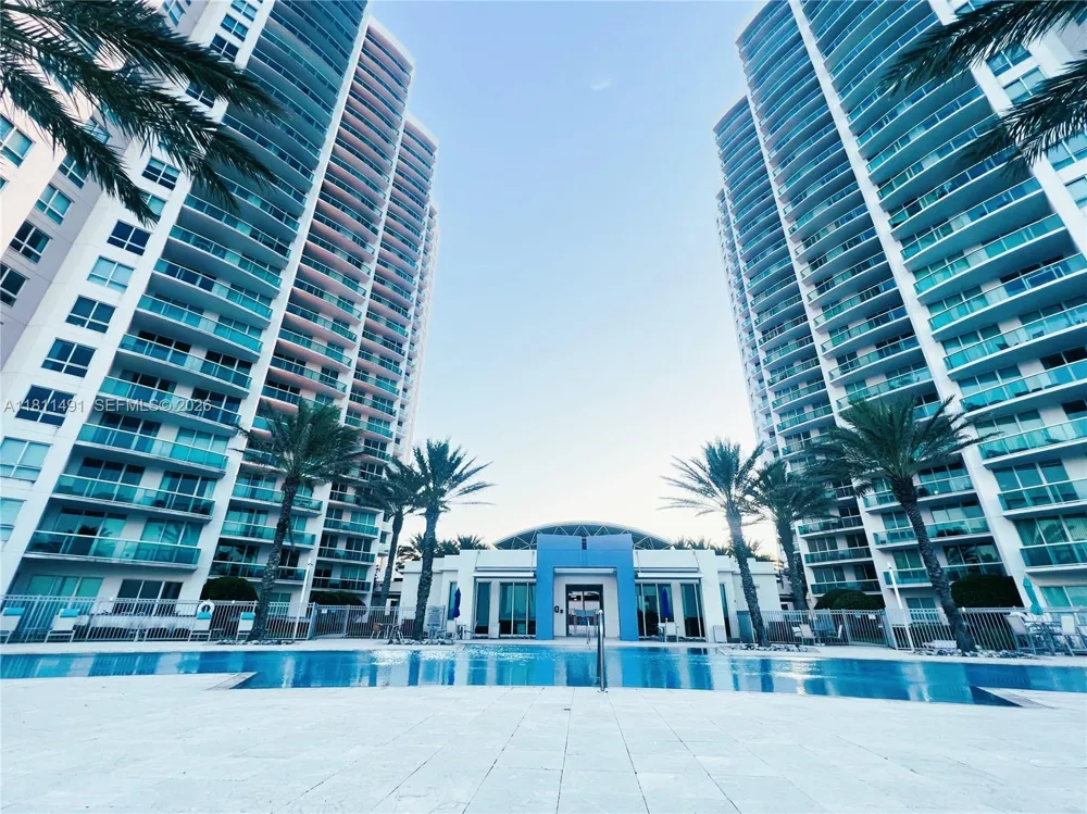 231 Riverside Dr #1210 Daytona, FL 32117