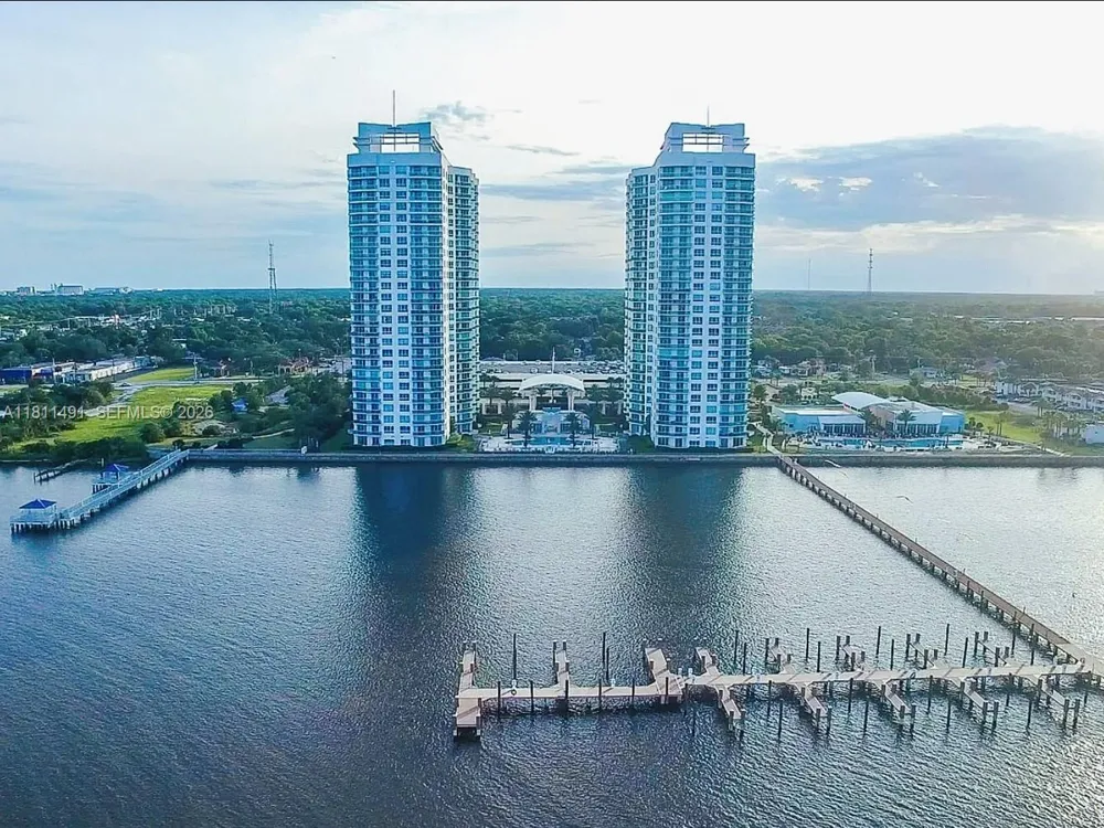 231 Riverside Dr #1210 Daytona, FL 32117