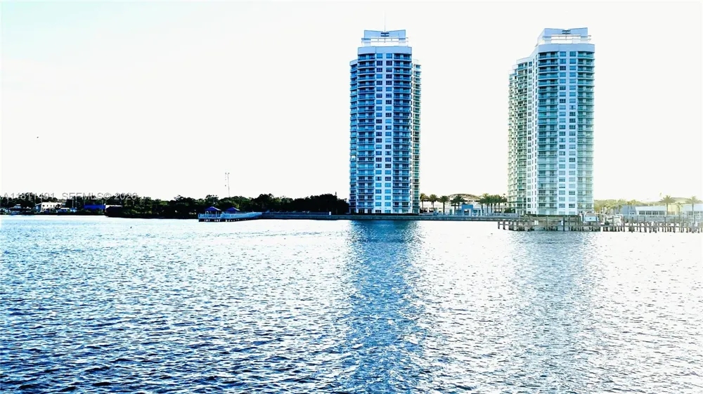 231 Riverside Dr #1210 Daytona, FL 32117