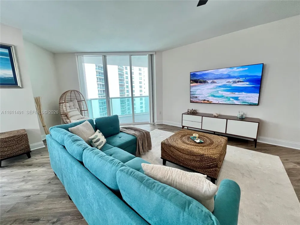 231 Riverside Dr #1210 Daytona, FL 32117