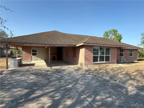 415 W Edinburg Avenue #107