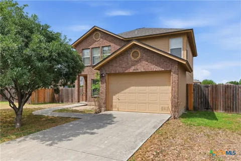 3408 Quintana Trail