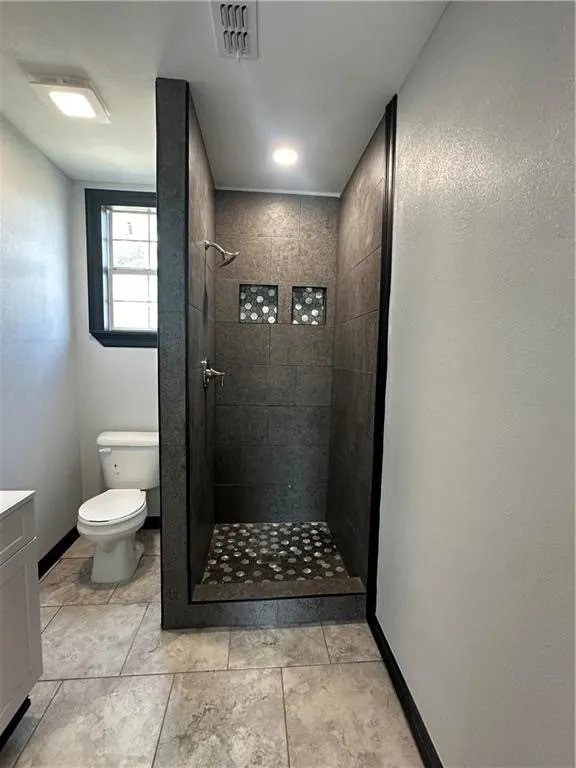 300 E Le Roy Street Three Rivers, TX 78071