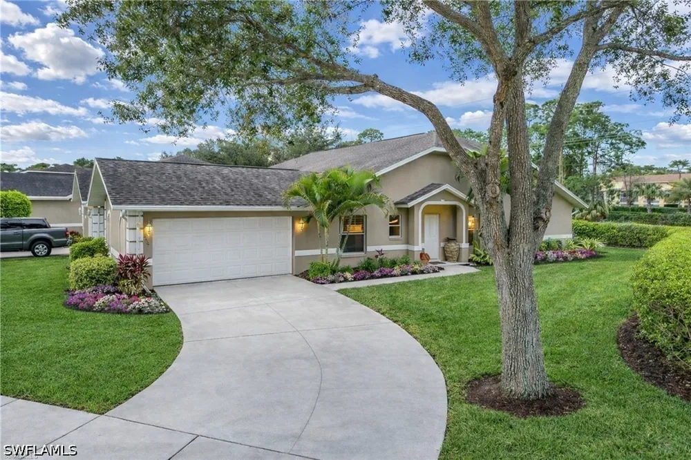 W Crown Pointe Boulevard Naples, FL 34112