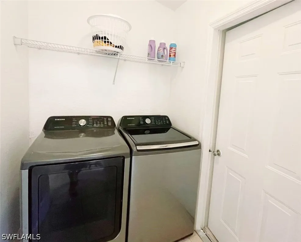 W Crown Pointe Boulevard Naples, FL 34112