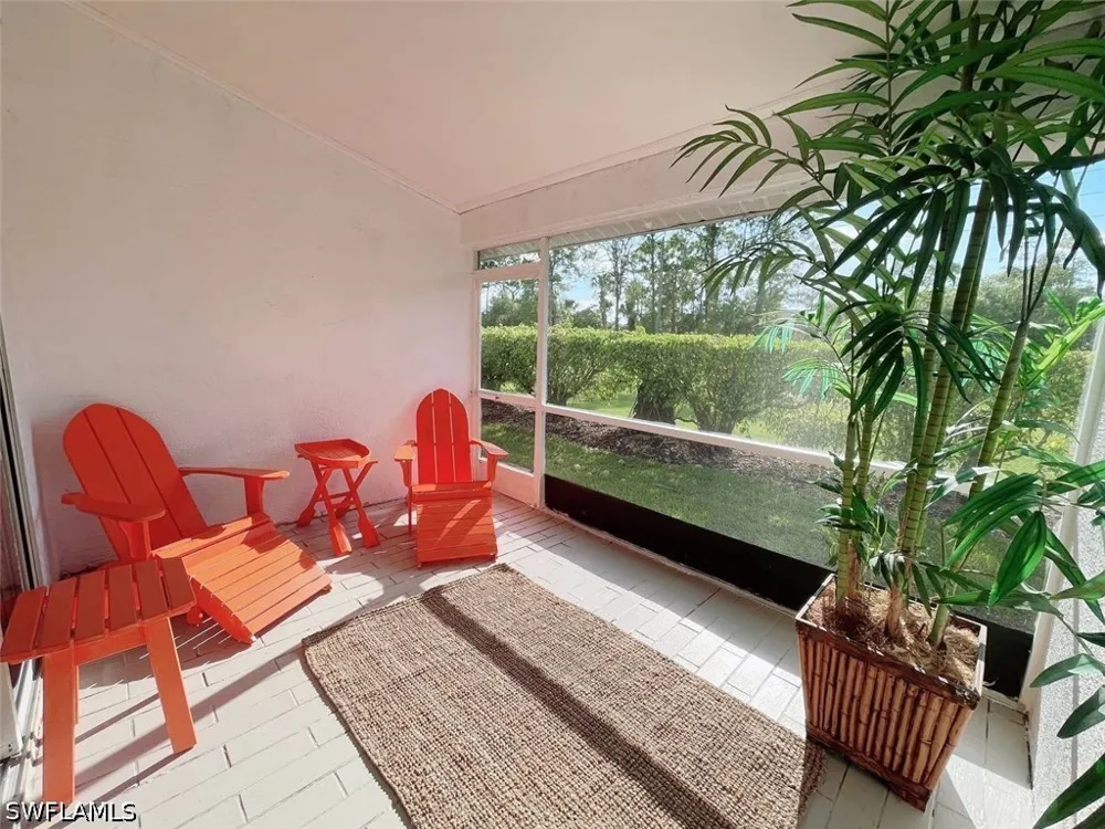 W Crown Pointe Boulevard Naples, FL 34112