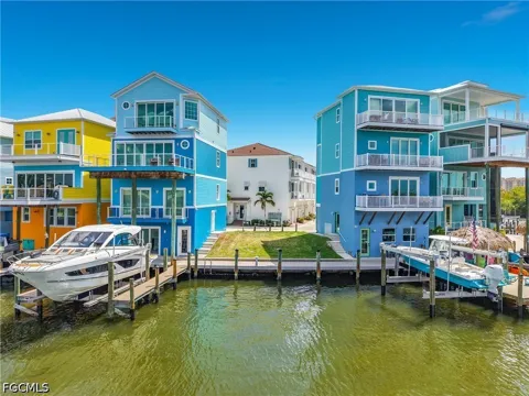 Shell Cove Drive