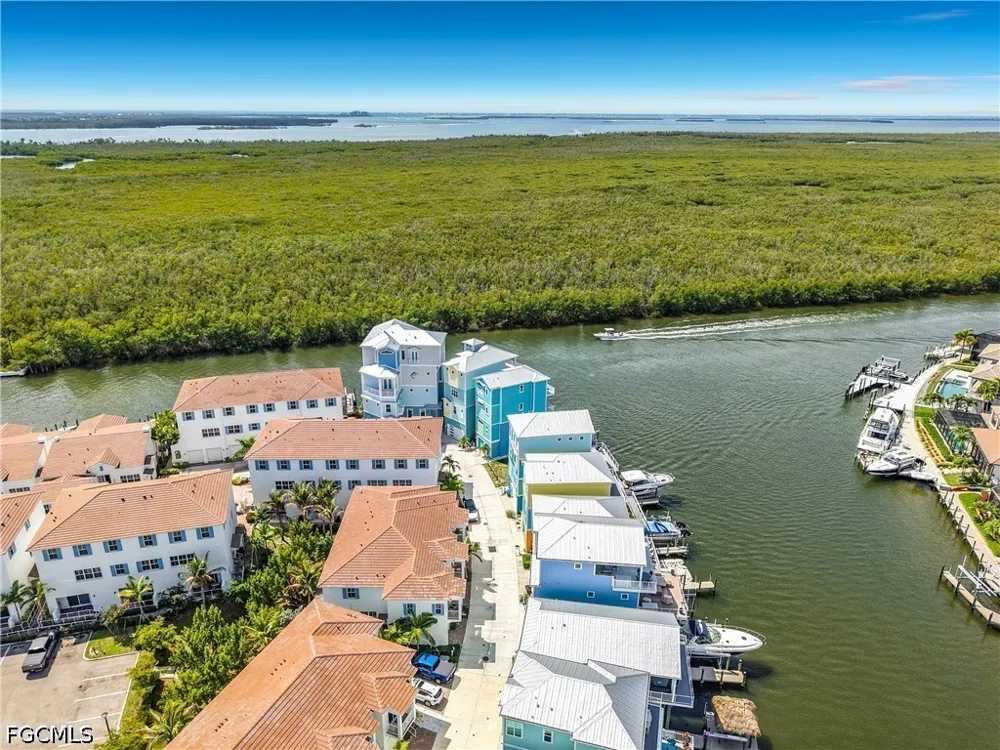 Shell Cove Drive Cape Coral, FL 33914