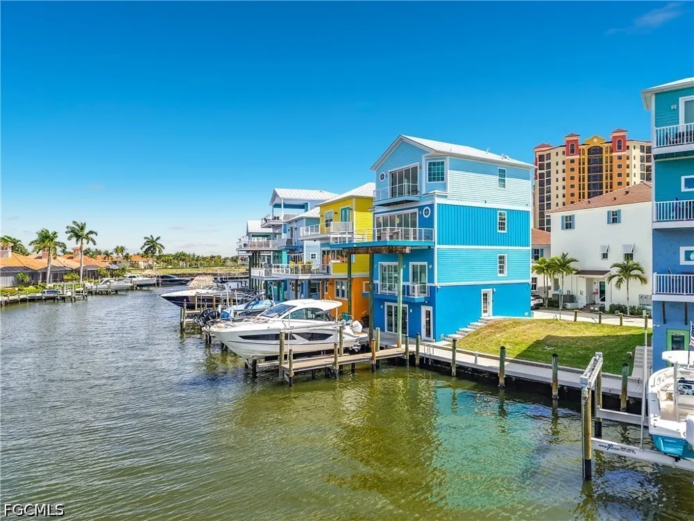Shell Cove Drive Cape Coral, FL 33914
