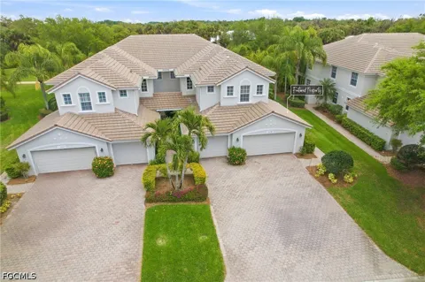 Pebblebrook Point Circle #102