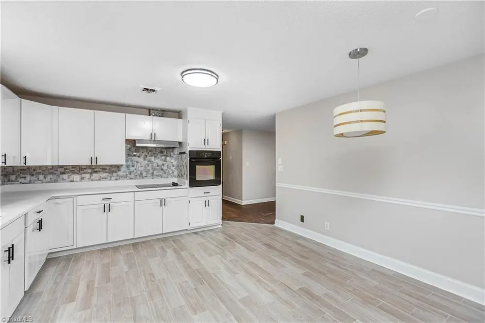 4210 Niblick Drive Pfafftown, NC 27040
