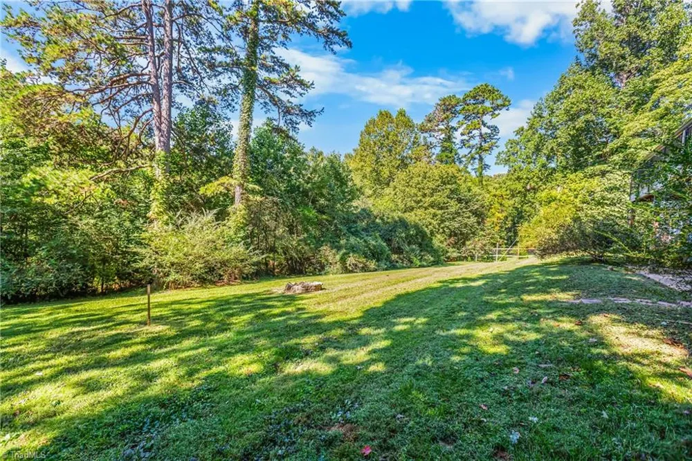 4210 Niblick Drive Pfafftown, NC 27040