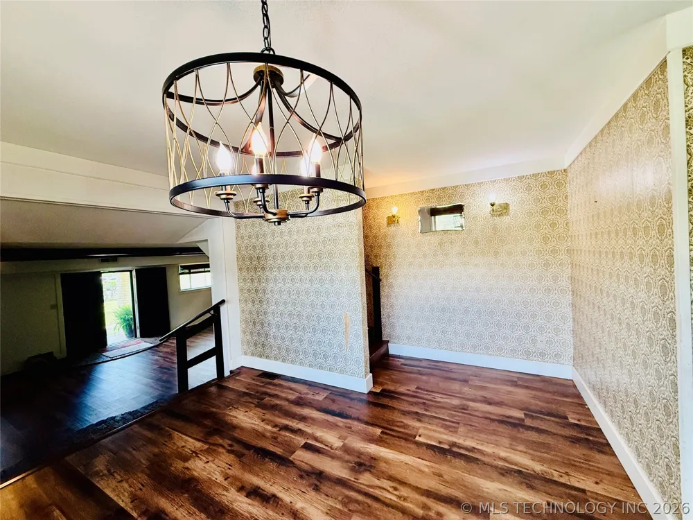 410 S 4th Hartshorne, OK 74547