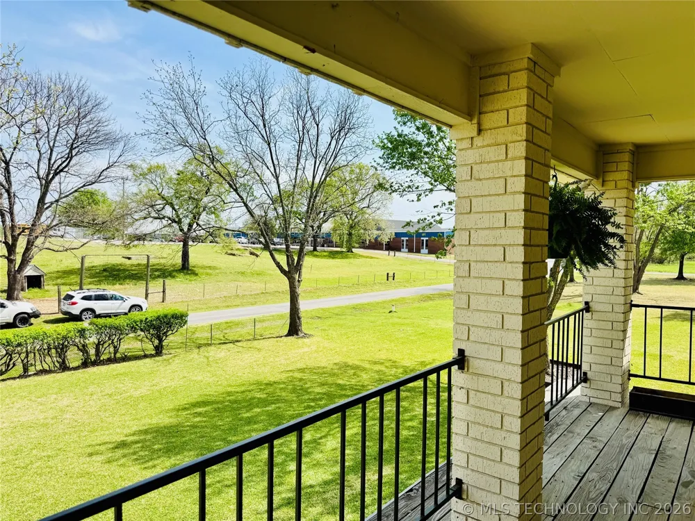 410 S 4th Hartshorne, OK 74547