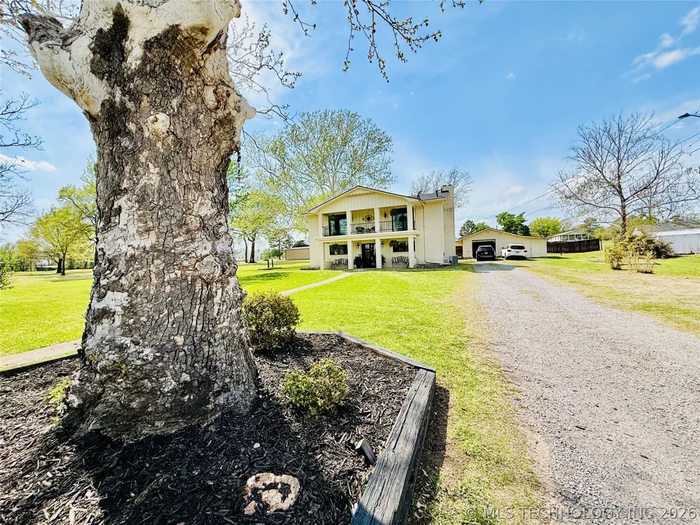 410 S 4th Hartshorne, OK 74547