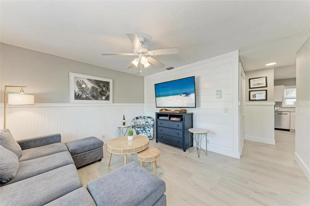101 25TH STREET #1 Bradenton Beach, FL 34217