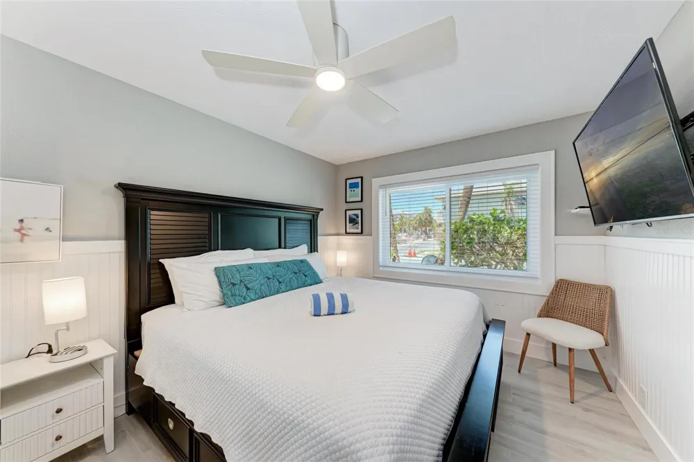 101 25TH STREET #1 Bradenton Beach, FL 34217