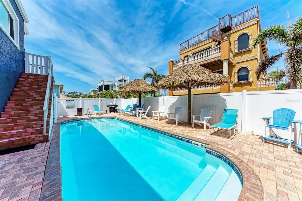 101 25TH STREET #1 Bradenton Beach, FL 34217