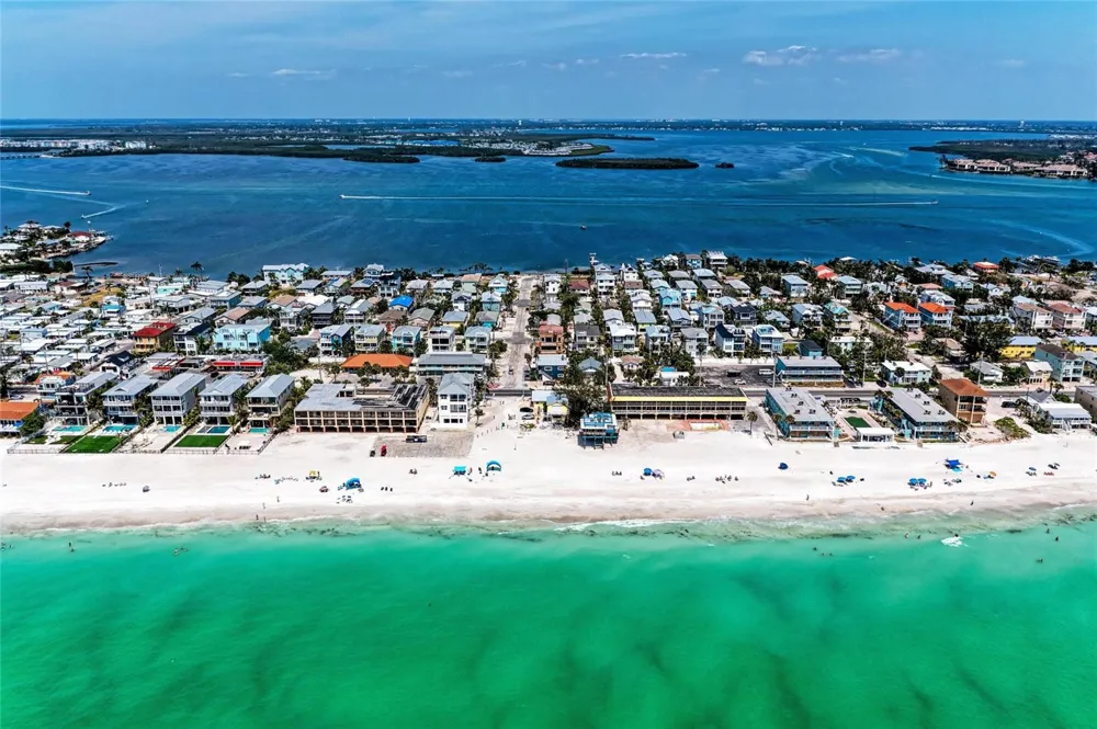 101 25TH STREET #1 Bradenton Beach, FL 34217