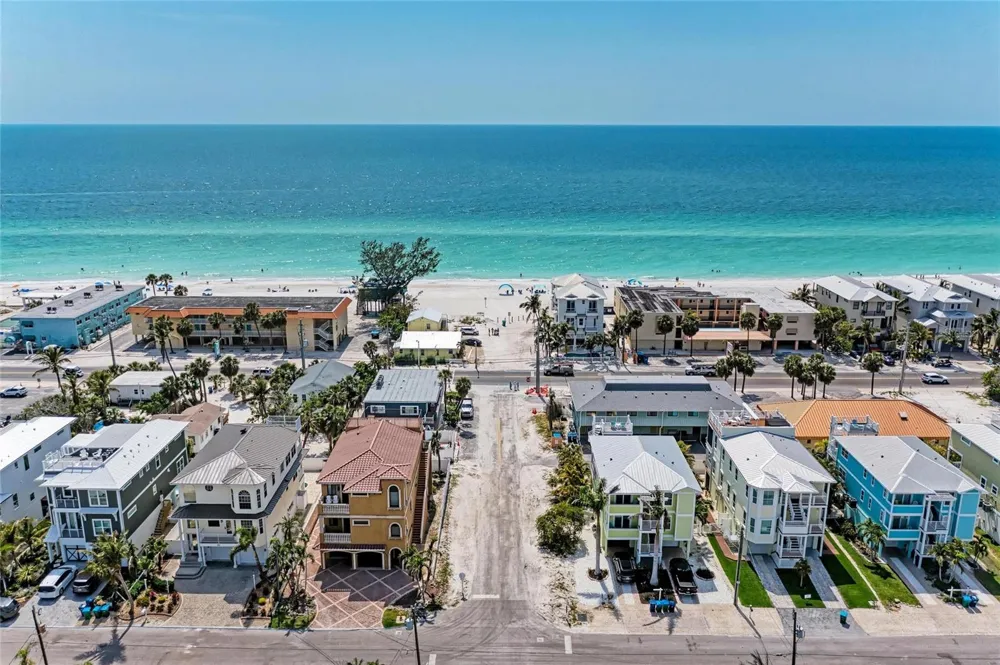 101 25TH STREET #1 Bradenton Beach, FL 34217