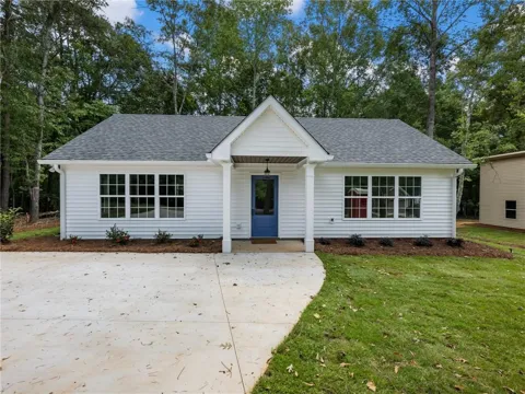 8079 Beachwood Drive